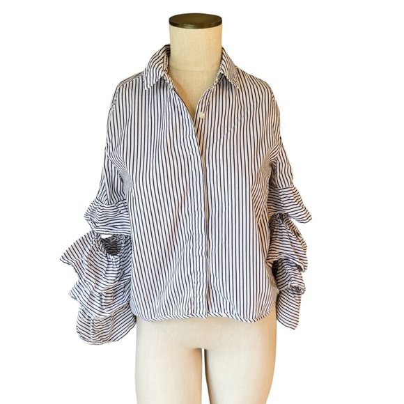 Iris & Ink By The Outnet Striped Open Ruffle Whimsy Sleeve Top Sz UK 8 (US 4) - Picture 2 of 9
